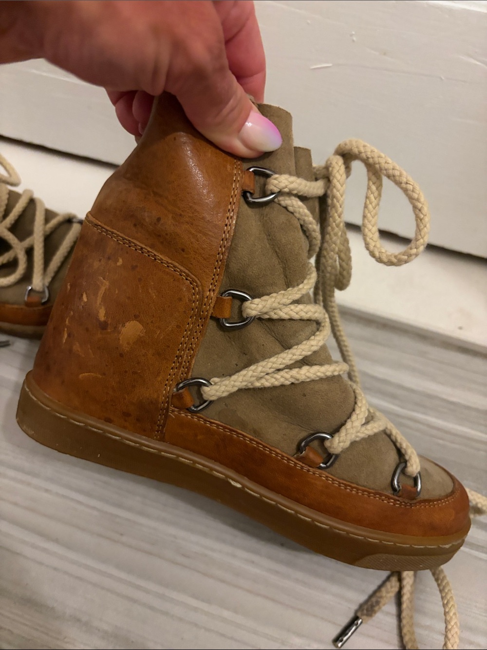 Isabel Marant Nowles Tan & Cream Lace-Up Shearling Winter Boots - Picture 9 of 11